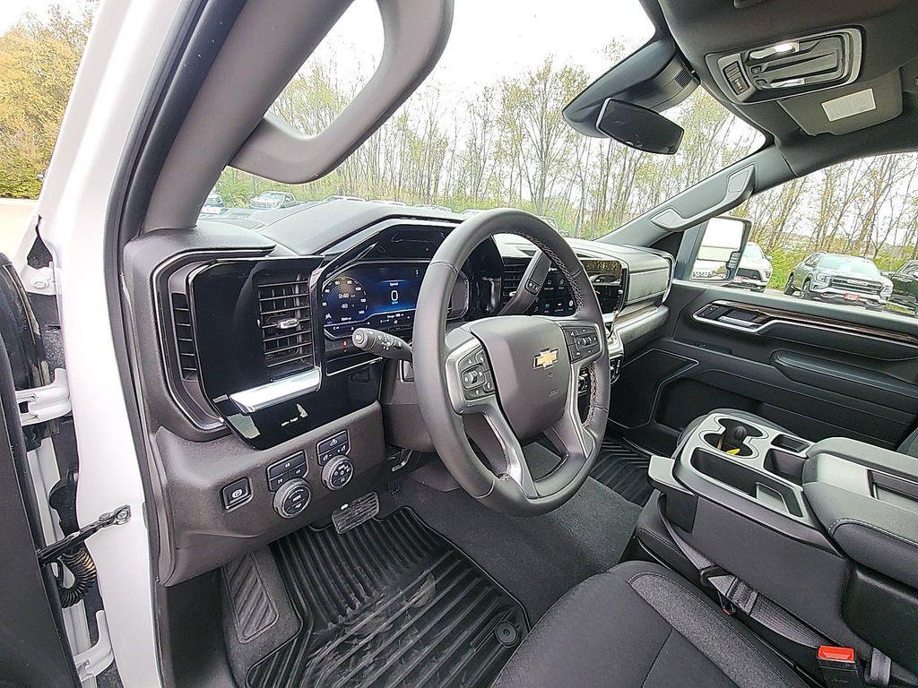 used 2025 Chevrolet Silverado 2500 car, priced at $64,543