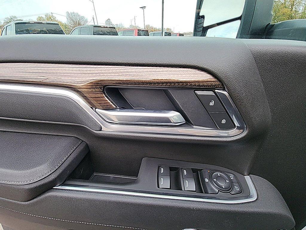 used 2025 Chevrolet Silverado 2500 car, priced at $64,543