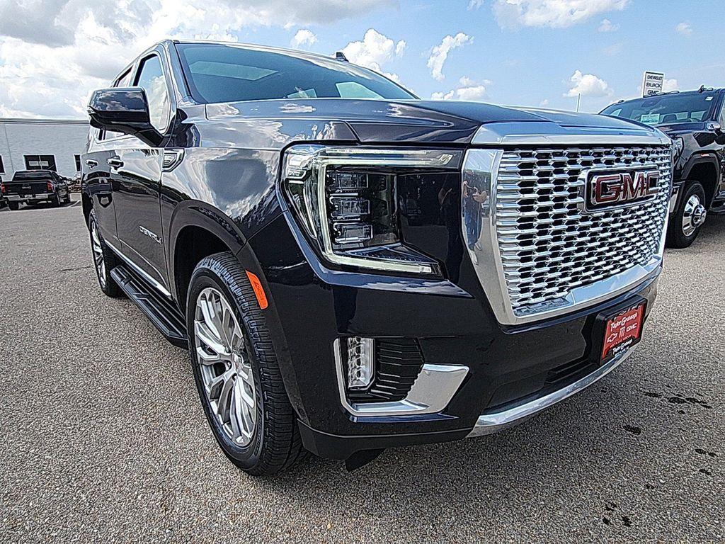 used 2023 GMC Yukon car, priced at $59,949