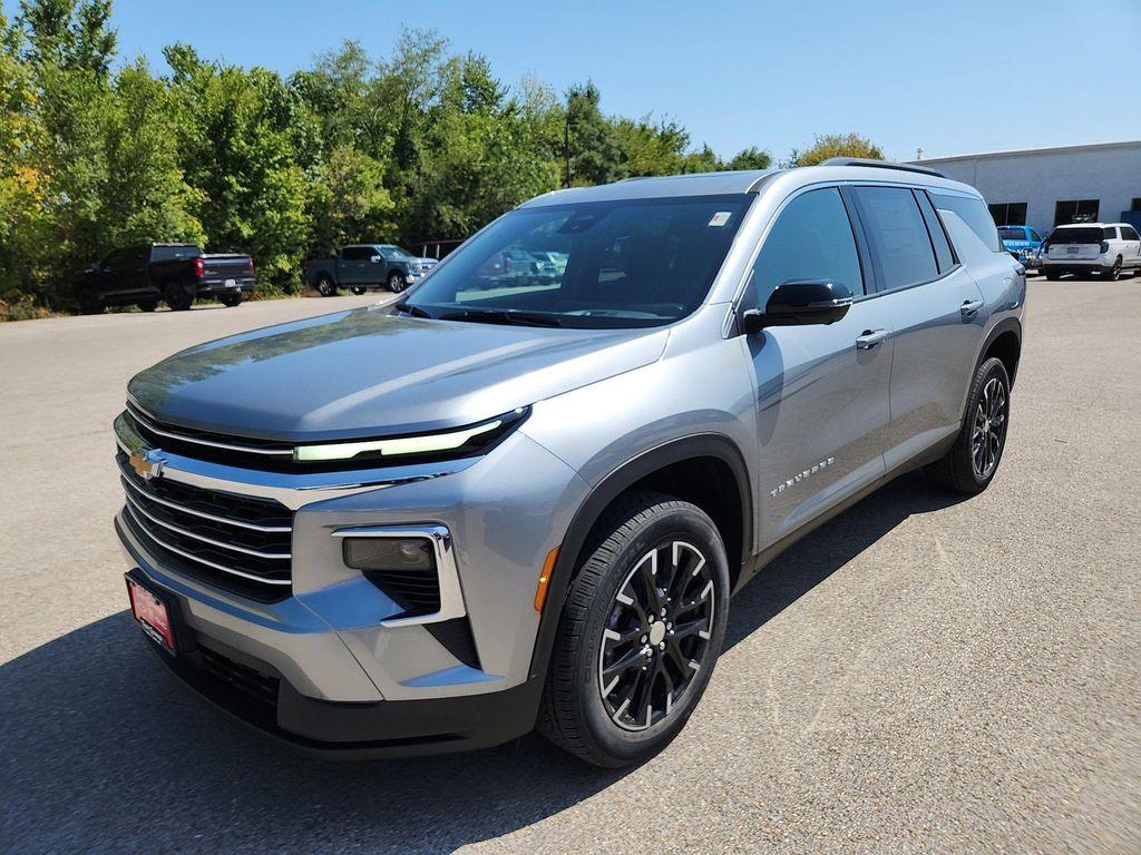 new 2026 Chevrolet Traverse car, priced at $46,029