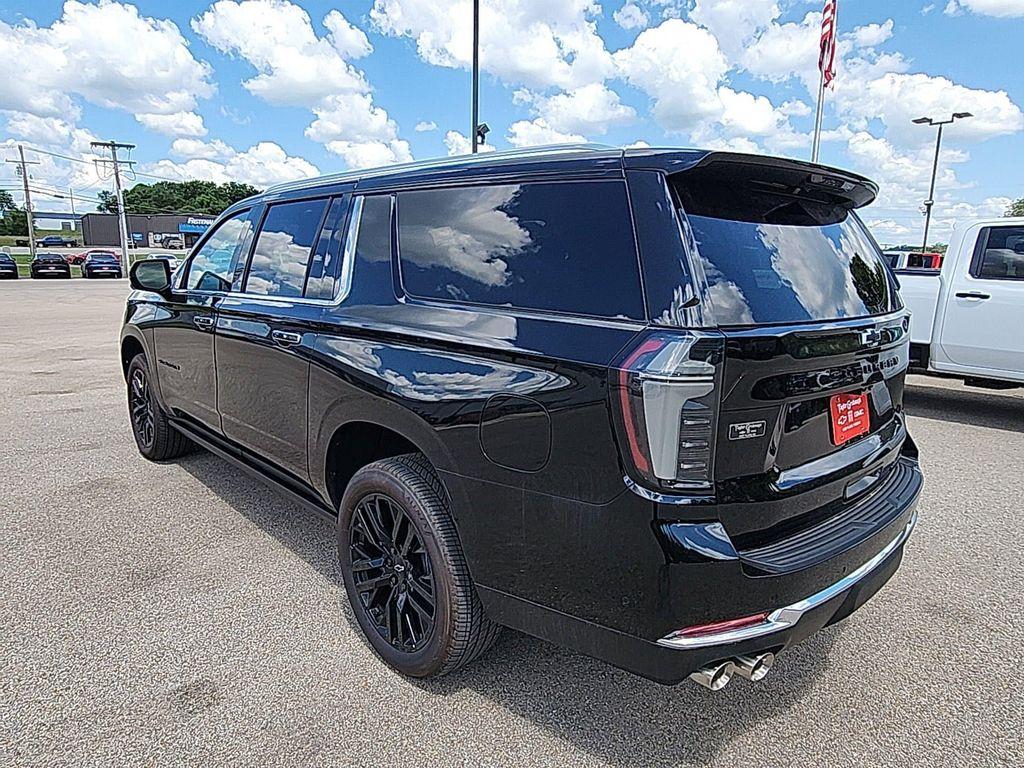 new 2025 Chevrolet Suburban car, priced at $84,681
