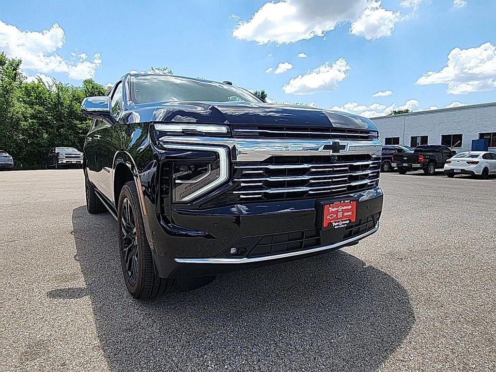 new 2025 Chevrolet Suburban car, priced at $84,681