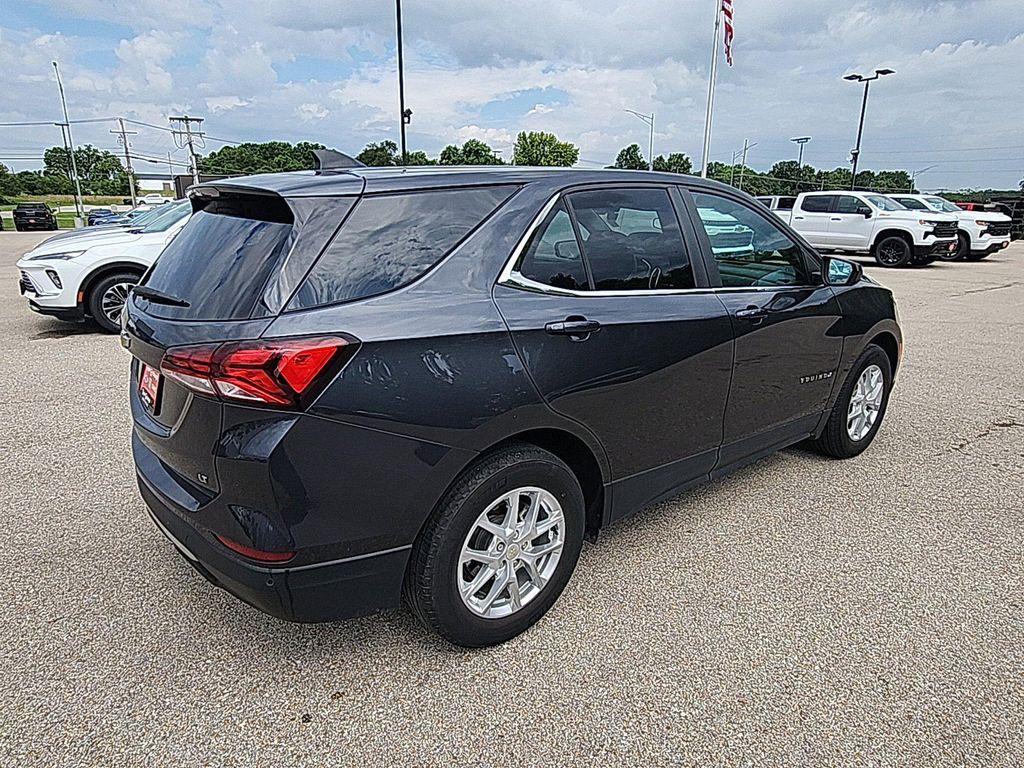 used 2022 Chevrolet Equinox car, priced at $19,201