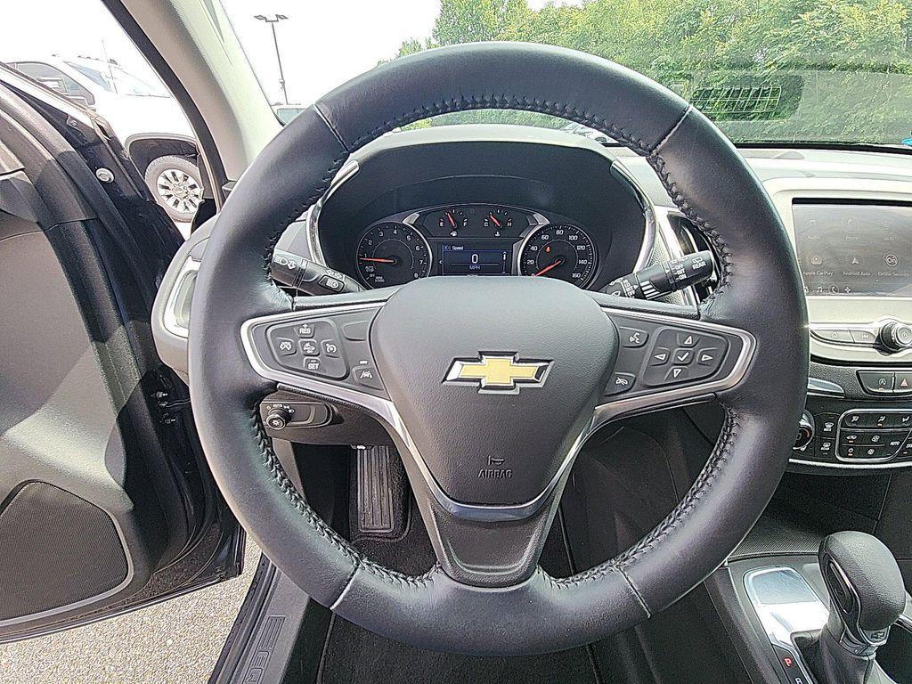 used 2022 Chevrolet Equinox car, priced at $19,201