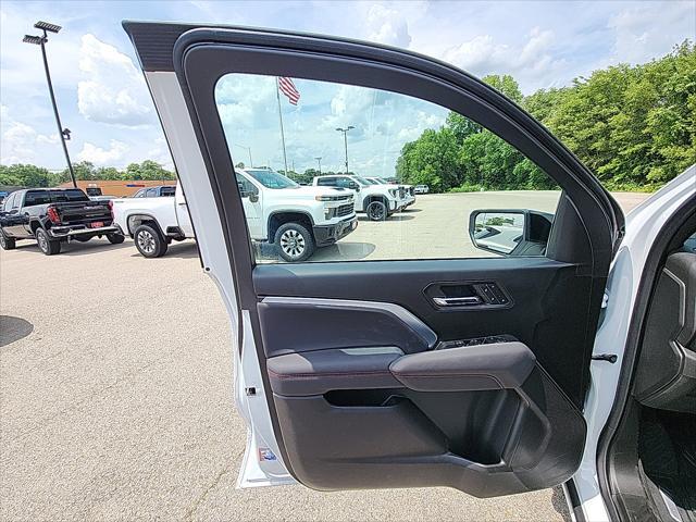 new 2025 Chevrolet Colorado car, priced at $47,123