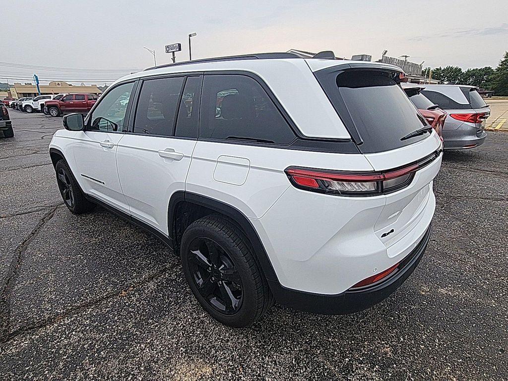 used 2023 Jeep Grand Cherokee car, priced at $28,932
