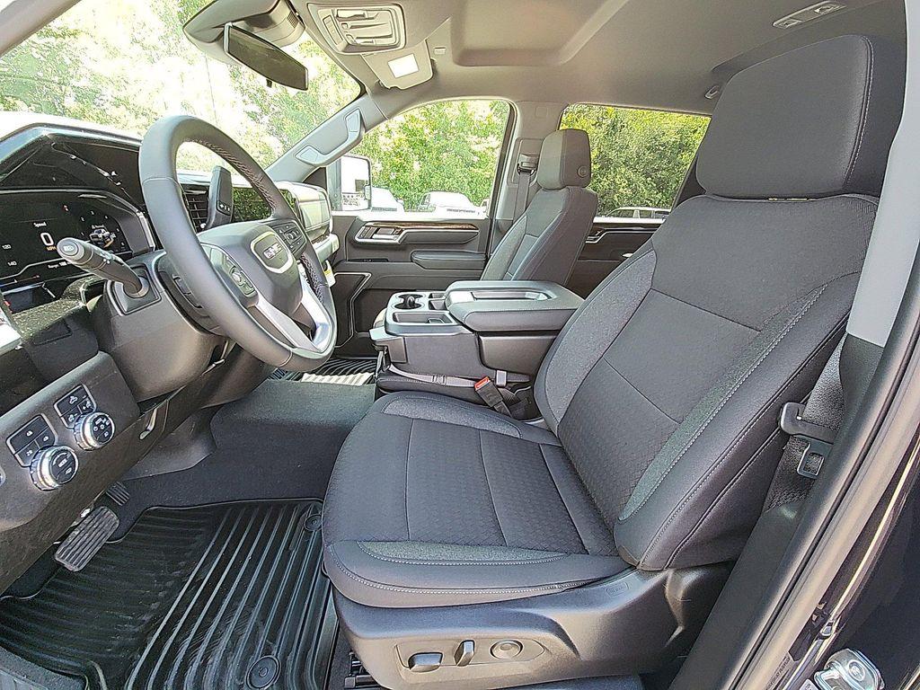 new 2025 GMC Sierra 2500 car, priced at $59,962