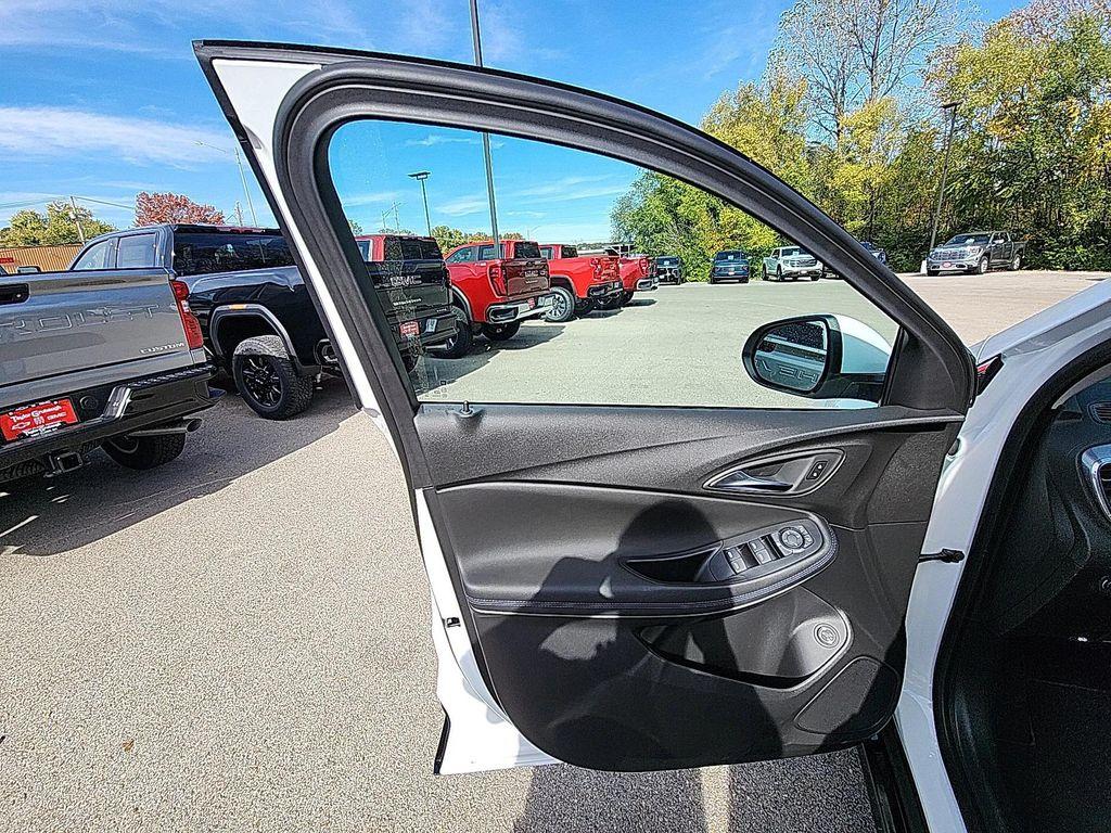 new 2026 Buick Encore GX car, priced at $23,495