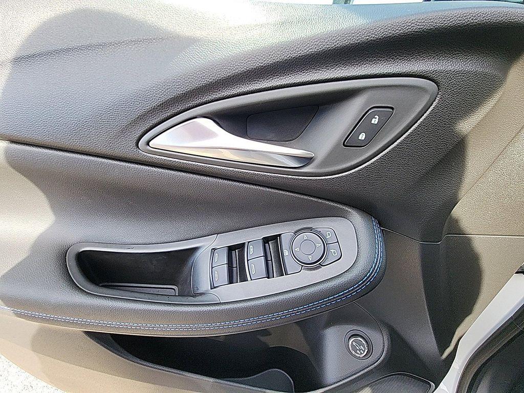 new 2026 Buick Encore GX car, priced at $23,495