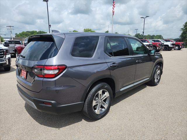 used 2025 Honda Pilot car, priced at $38,761