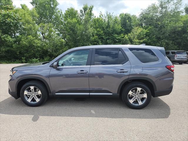used 2025 Honda Pilot car, priced at $38,761