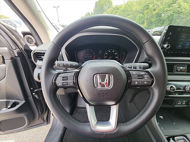 used 2025 Honda Pilot car, priced at $38,761