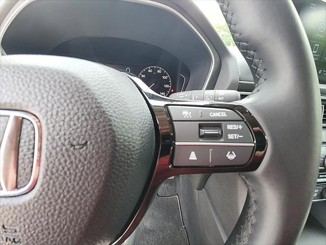 used 2025 Honda Pilot car, priced at $38,761