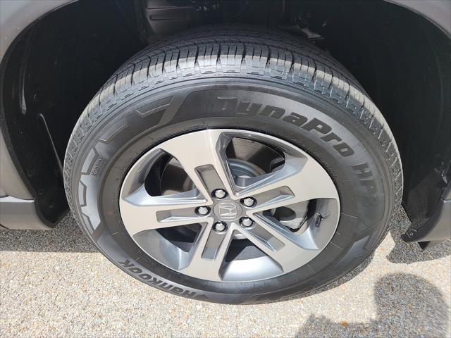 used 2025 Honda Pilot car, priced at $38,761