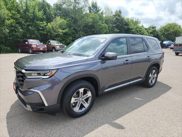 used 2025 Honda Pilot car, priced at $38,761