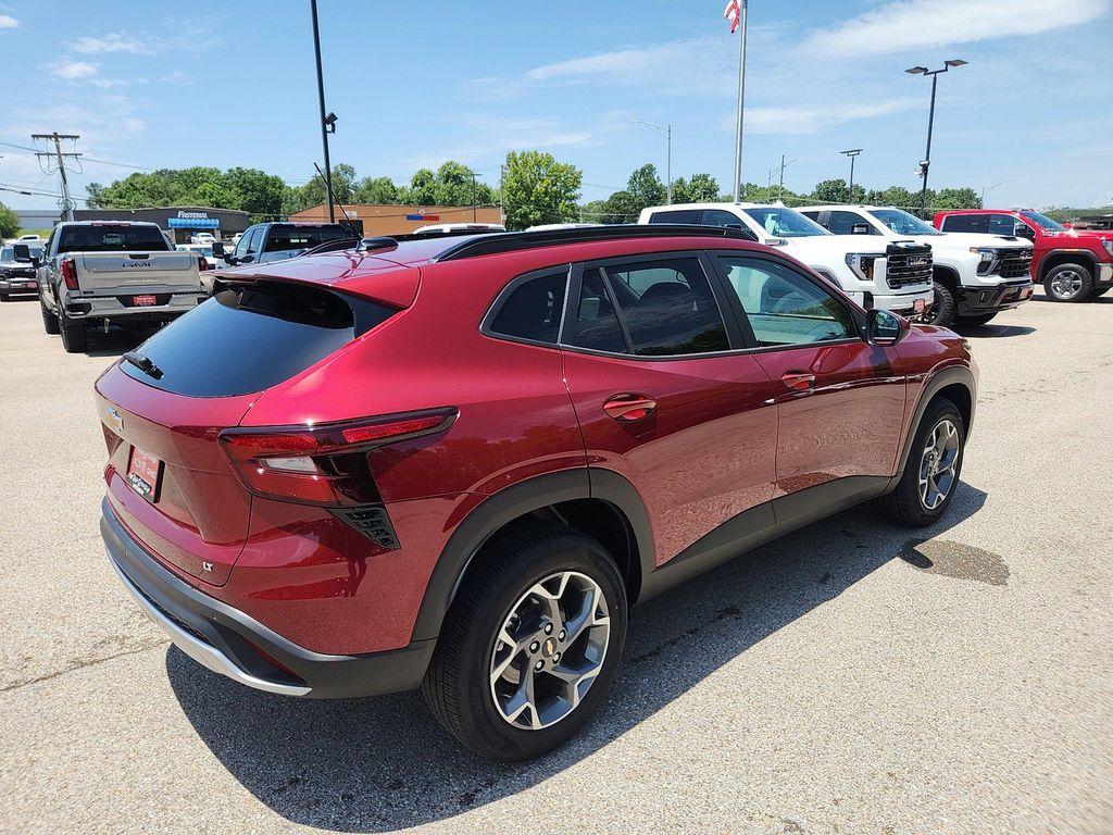 new 2025 Chevrolet Trax car, priced at $24,525