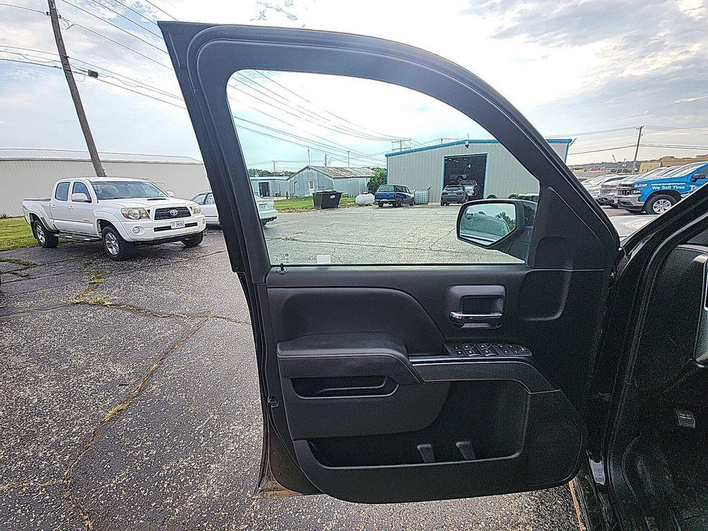 used 2018 Chevrolet Silverado 1500 car, priced at $27,980