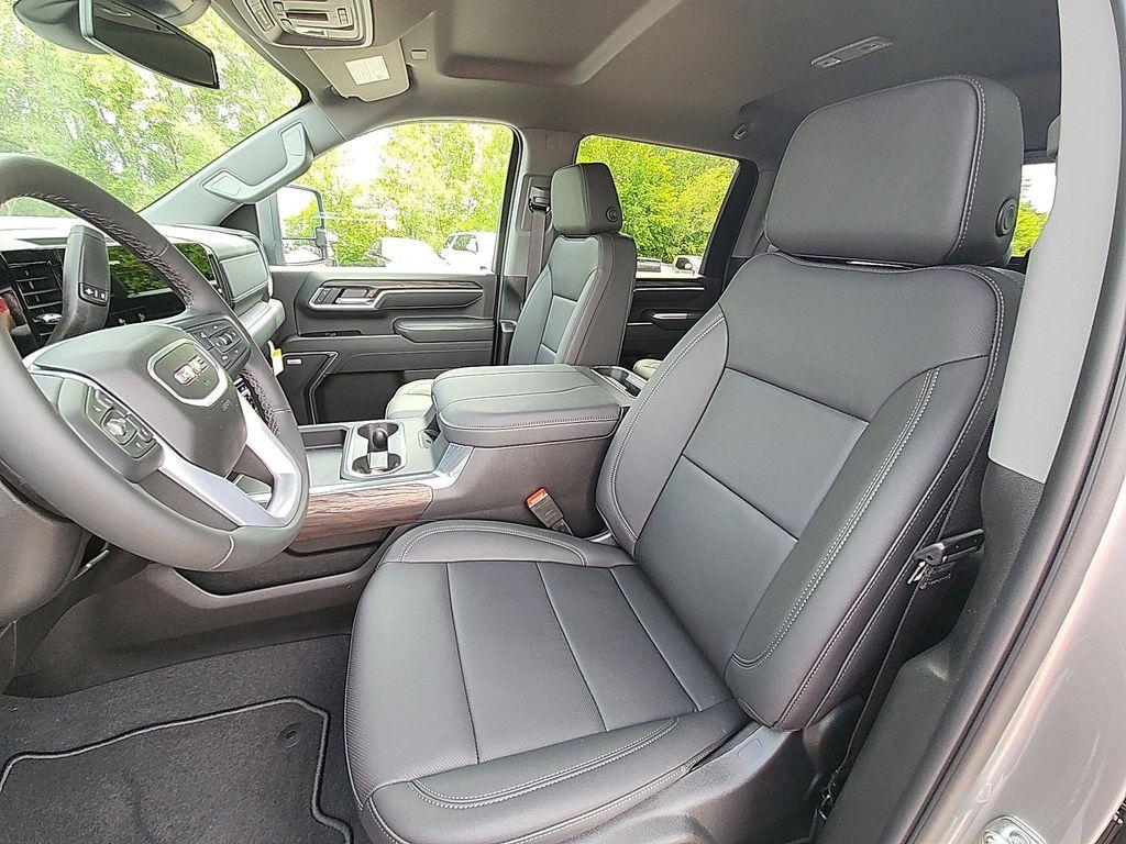 new 2025 GMC Sierra 2500 car, priced at $75,859