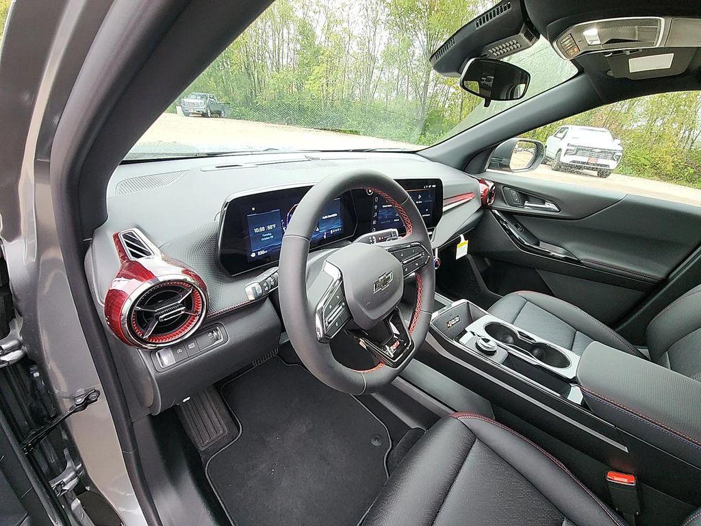 new 2026 Chevrolet Equinox car, priced at $32,845