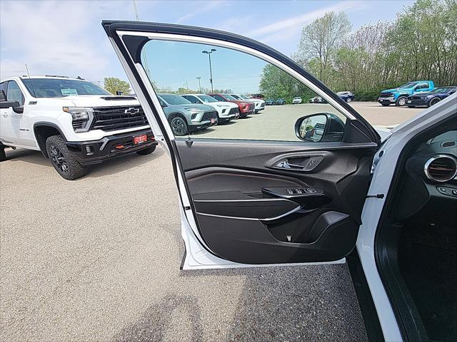 new 2025 Chevrolet Trax car, priced at $26,084