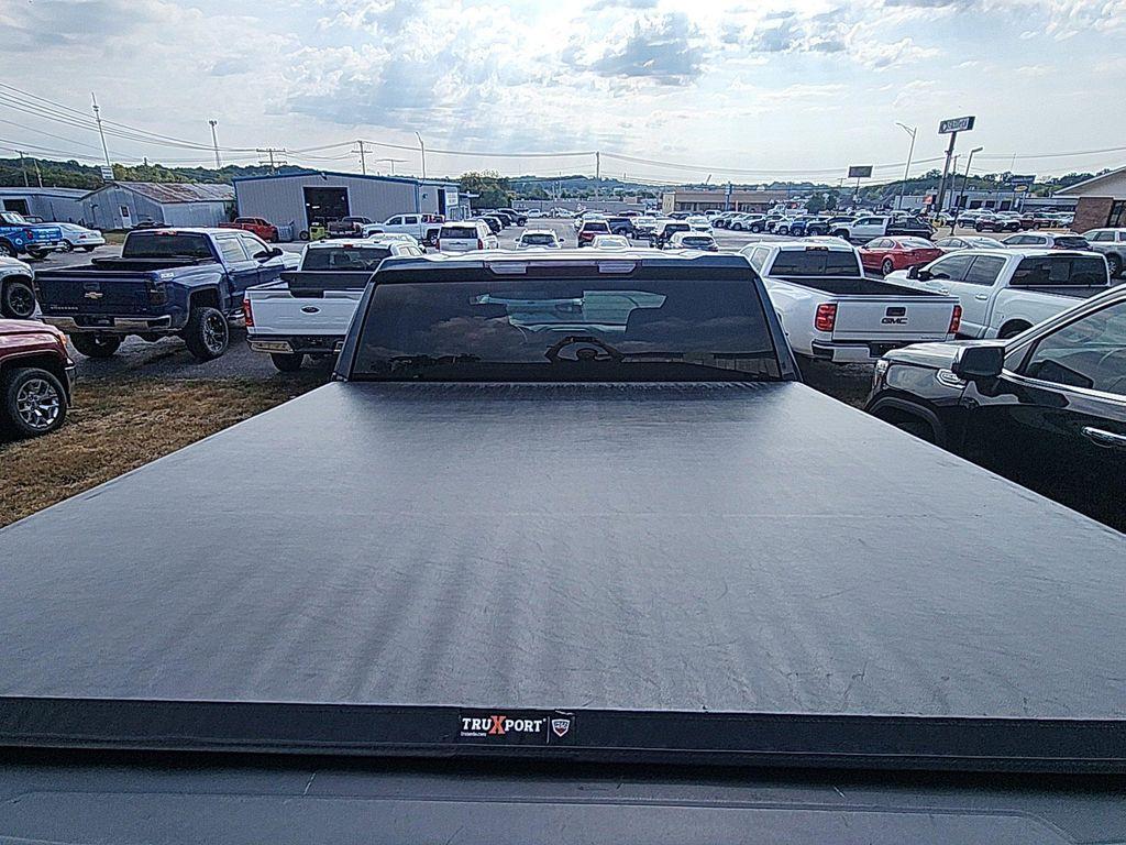used 2022 Chevrolet Silverado 1500 car, priced at $35,980
