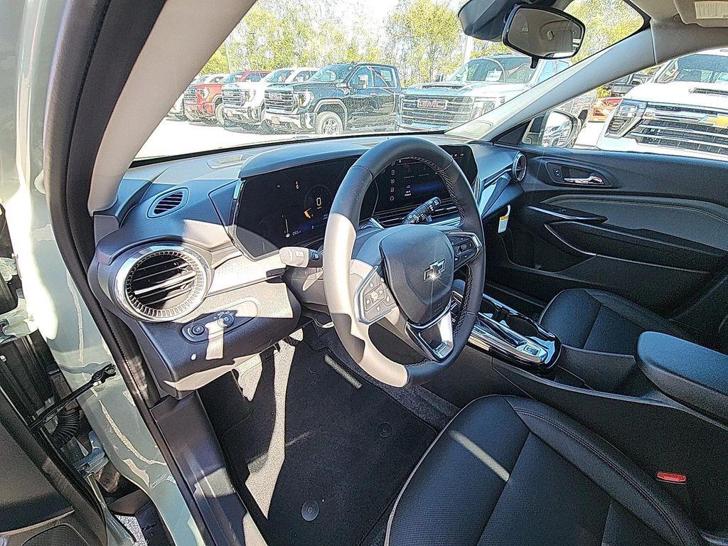 new 2026 Chevrolet Trax car, priced at $26,530