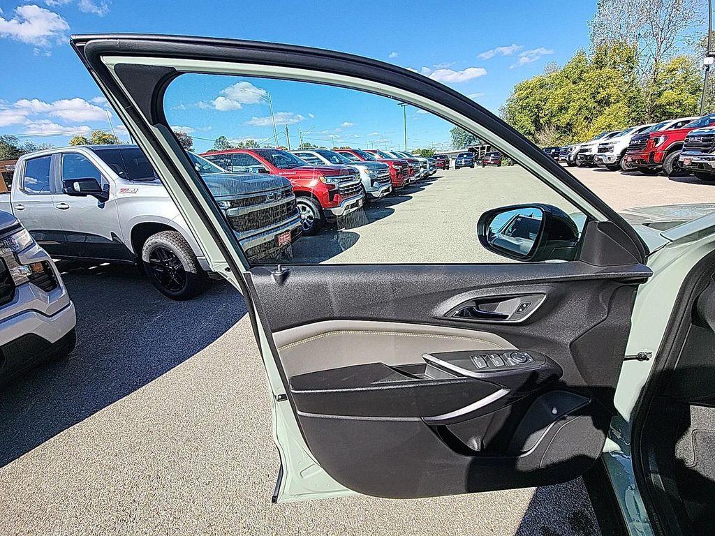 new 2026 Chevrolet Trax car, priced at $26,530