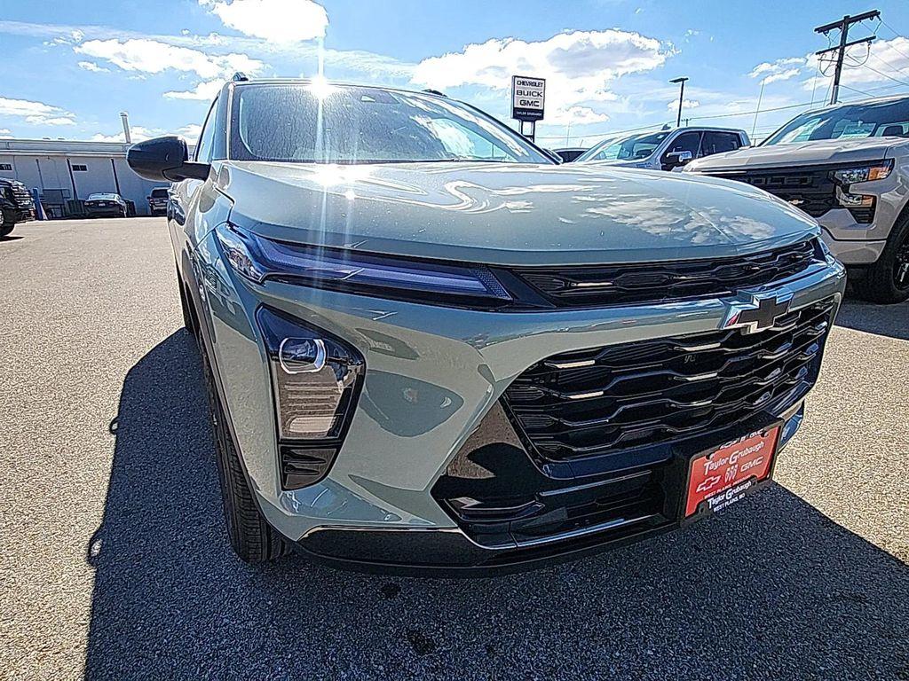 new 2026 Chevrolet Trax car, priced at $26,530