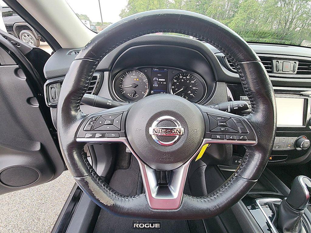 used 2020 Nissan Rogue car, priced at $15,930