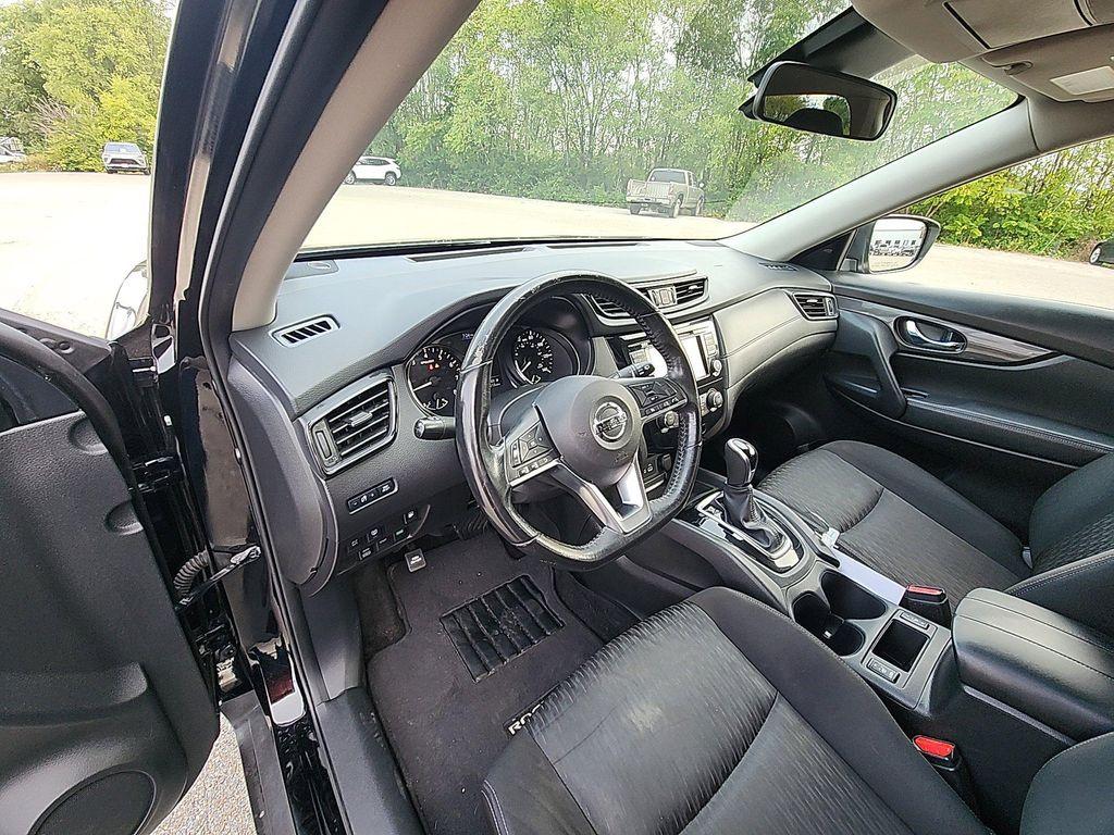 used 2020 Nissan Rogue car, priced at $15,930