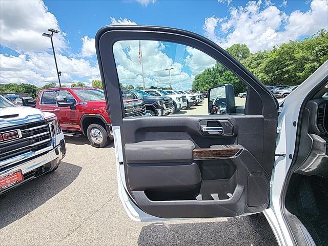 new 2025 GMC Sierra 3500 car, priced at $53,495