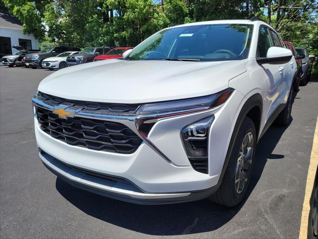 new 2025 Chevrolet Trax car, priced at $24,970