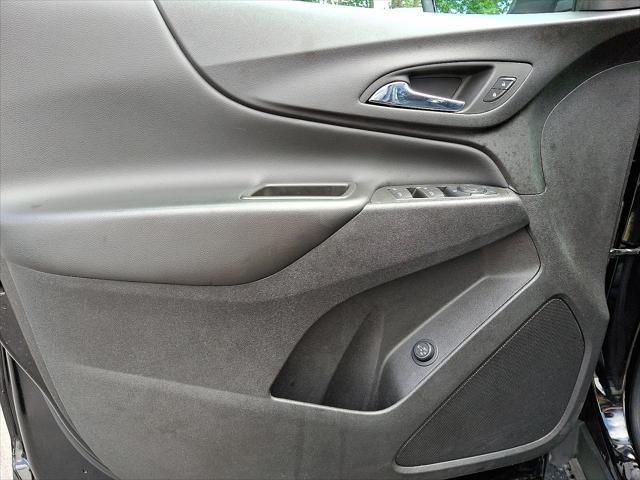 used 2022 Chevrolet Equinox car, priced at $22,300
