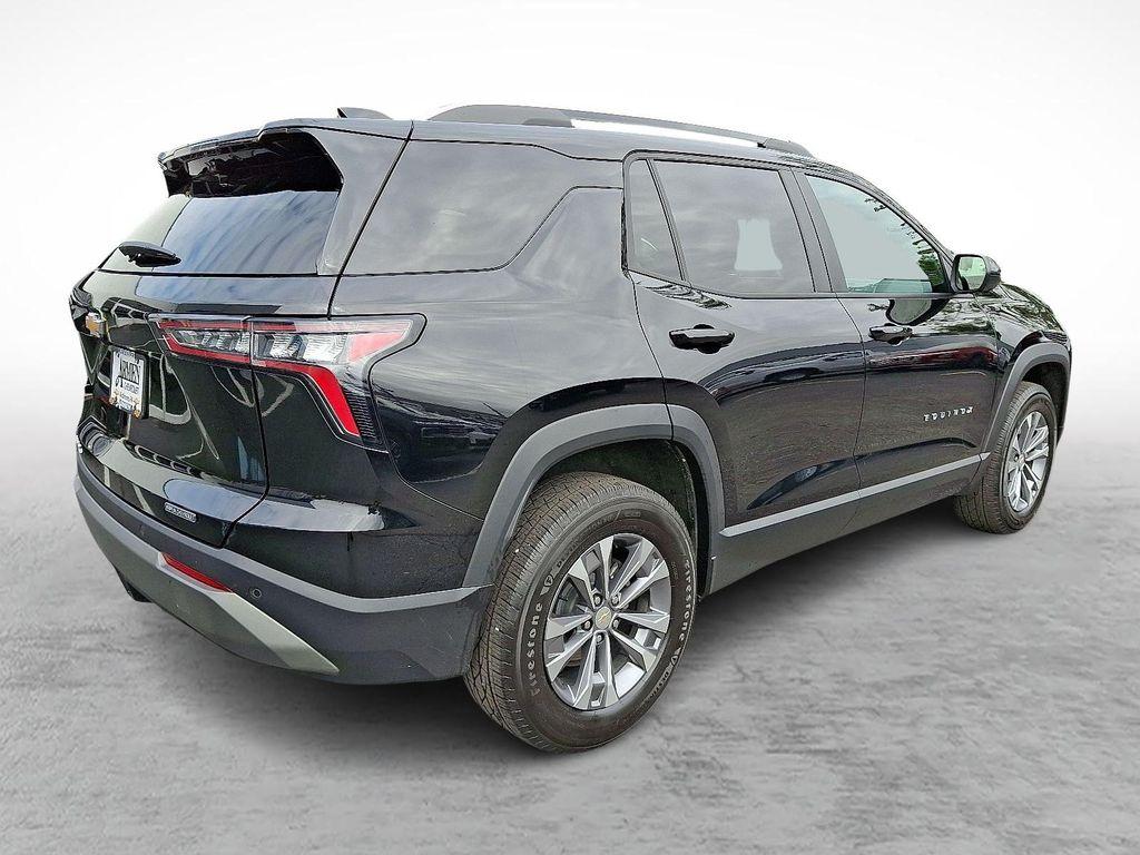 used 2025 Chevrolet Equinox car, priced at $26,987