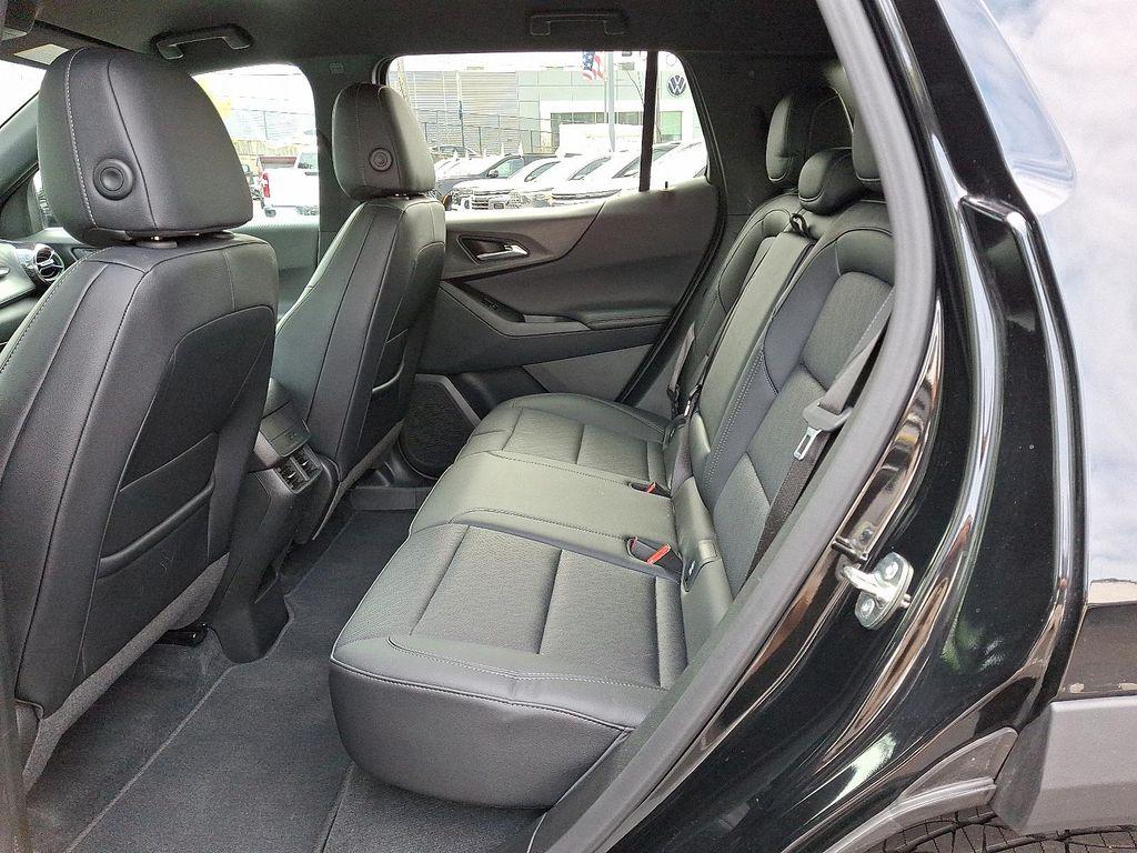 used 2025 Chevrolet Equinox car, priced at $26,987