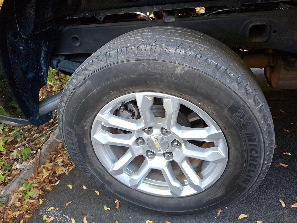 used 2022 Chevrolet Silverado 1500 car, priced at $34,994