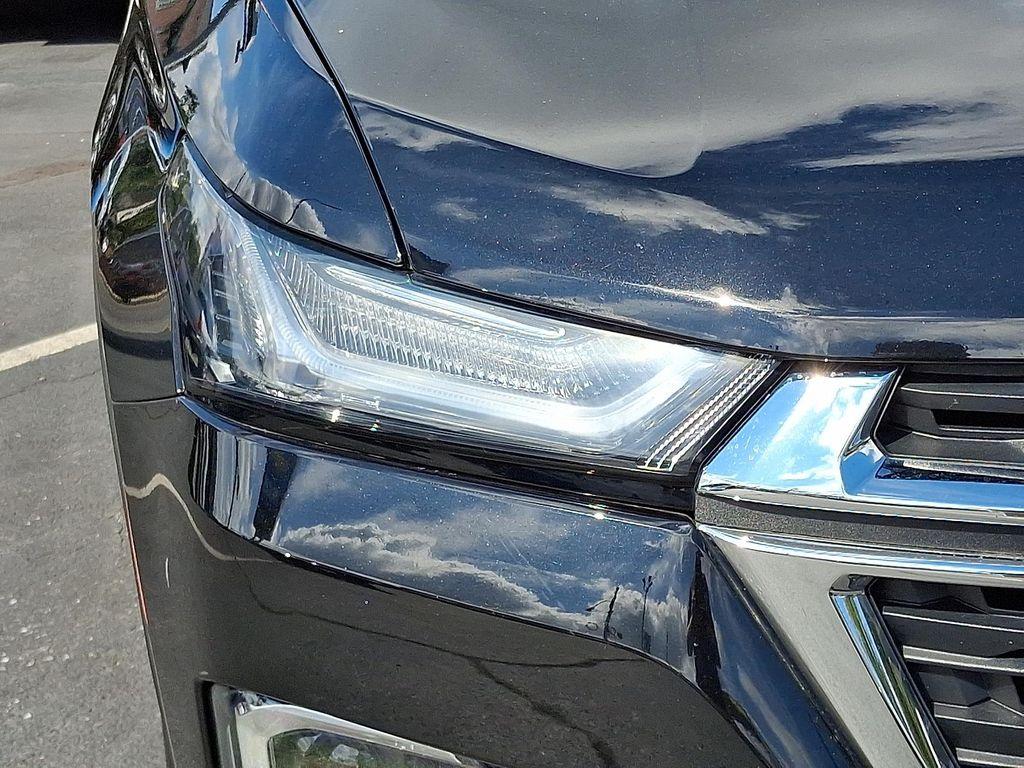 used 2022 Chevrolet Traverse car, priced at $30,968