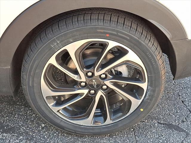 used 2023 Chevrolet Bolt EUV car, priced at $23,505