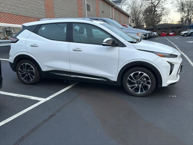 used 2022 Chevrolet Bolt EUV car, priced at $24,800