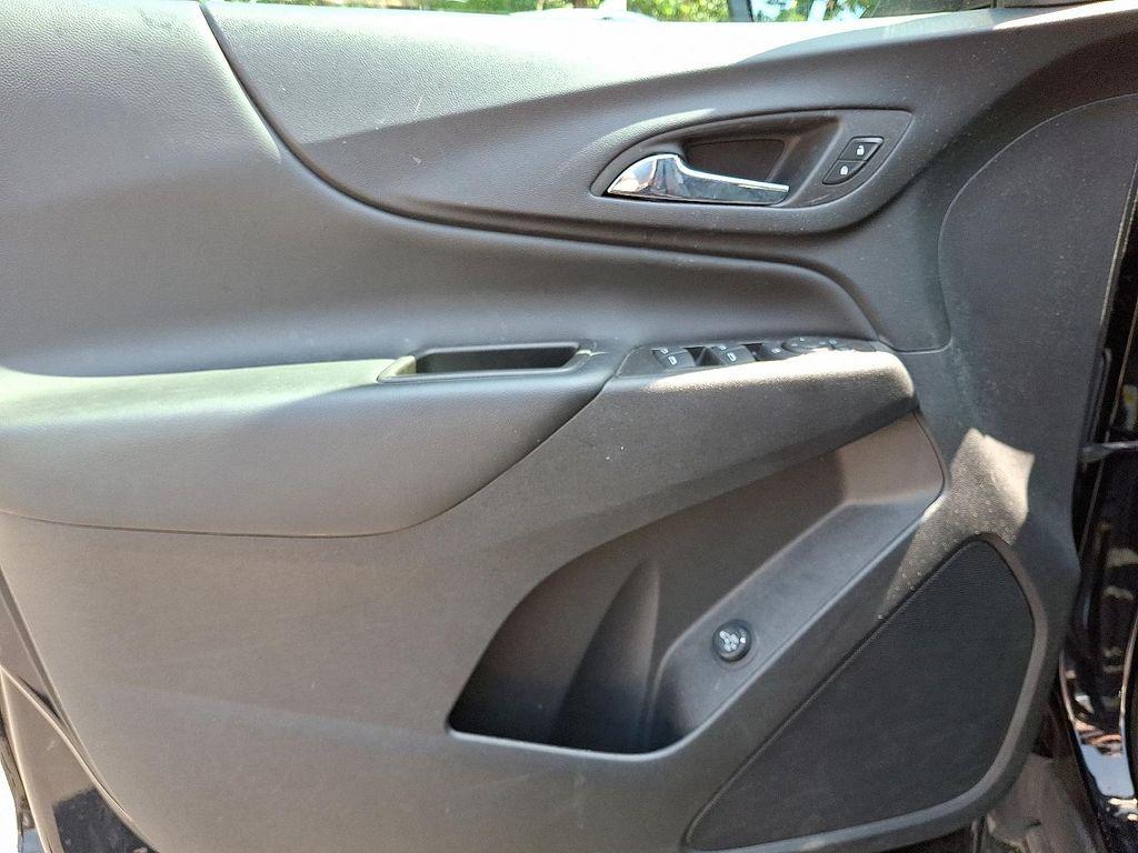 used 2022 Chevrolet Equinox car, priced at $21,773