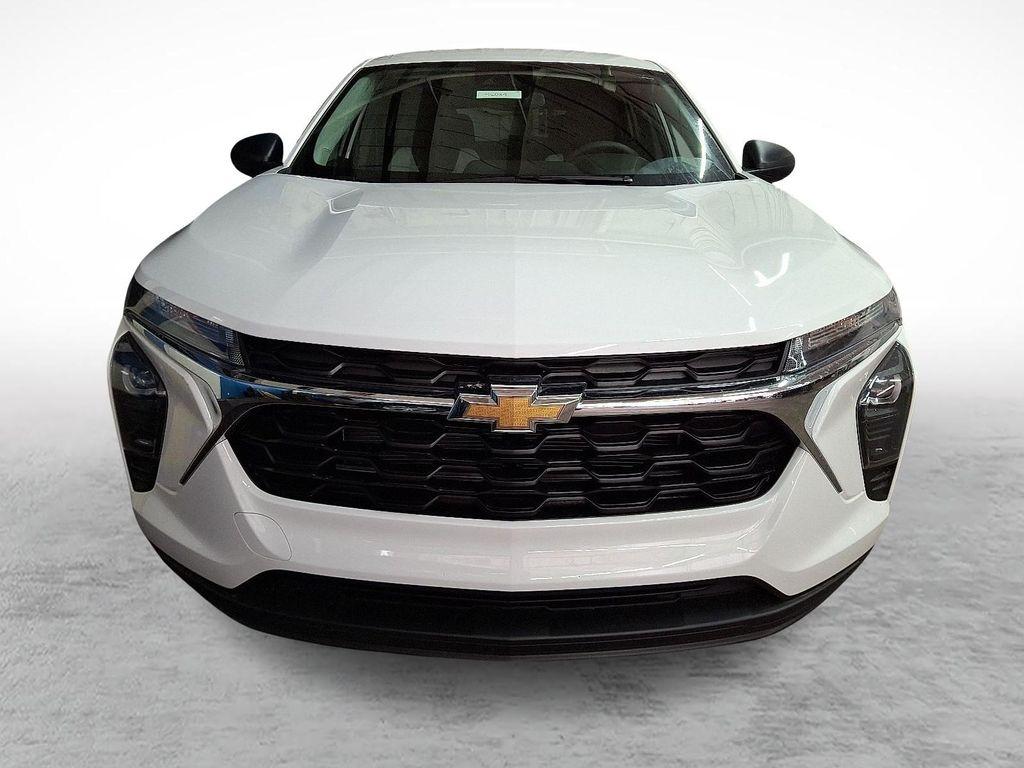new 2026 Chevrolet Trax car, priced at $23,035