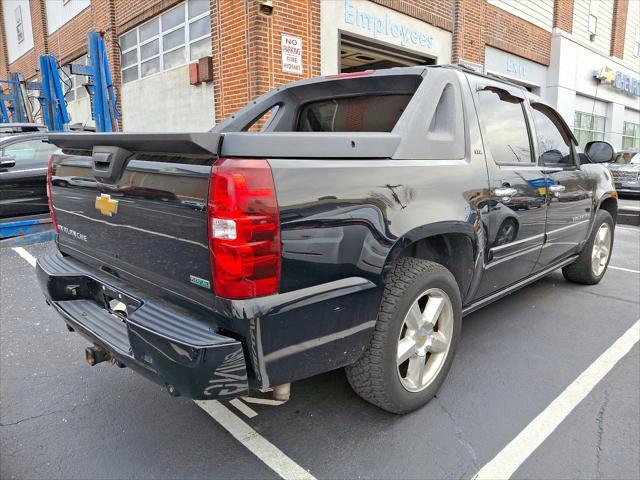 used 2008 Chevrolet Avalanche car, priced at $15,925