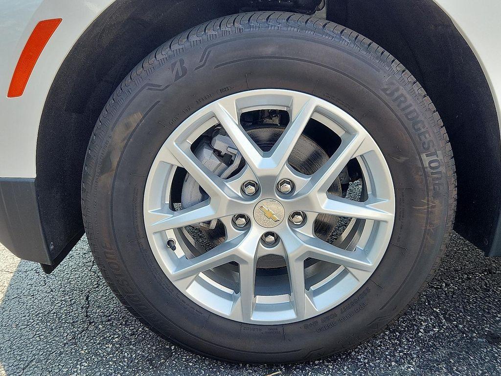 used 2024 Chevrolet Equinox car, priced at $23,558