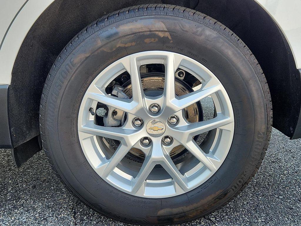 used 2024 Chevrolet Equinox car, priced at $23,558