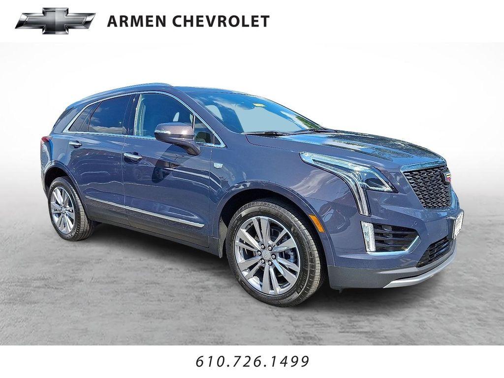 used 2025 Cadillac XT5 car, priced at $46,499
