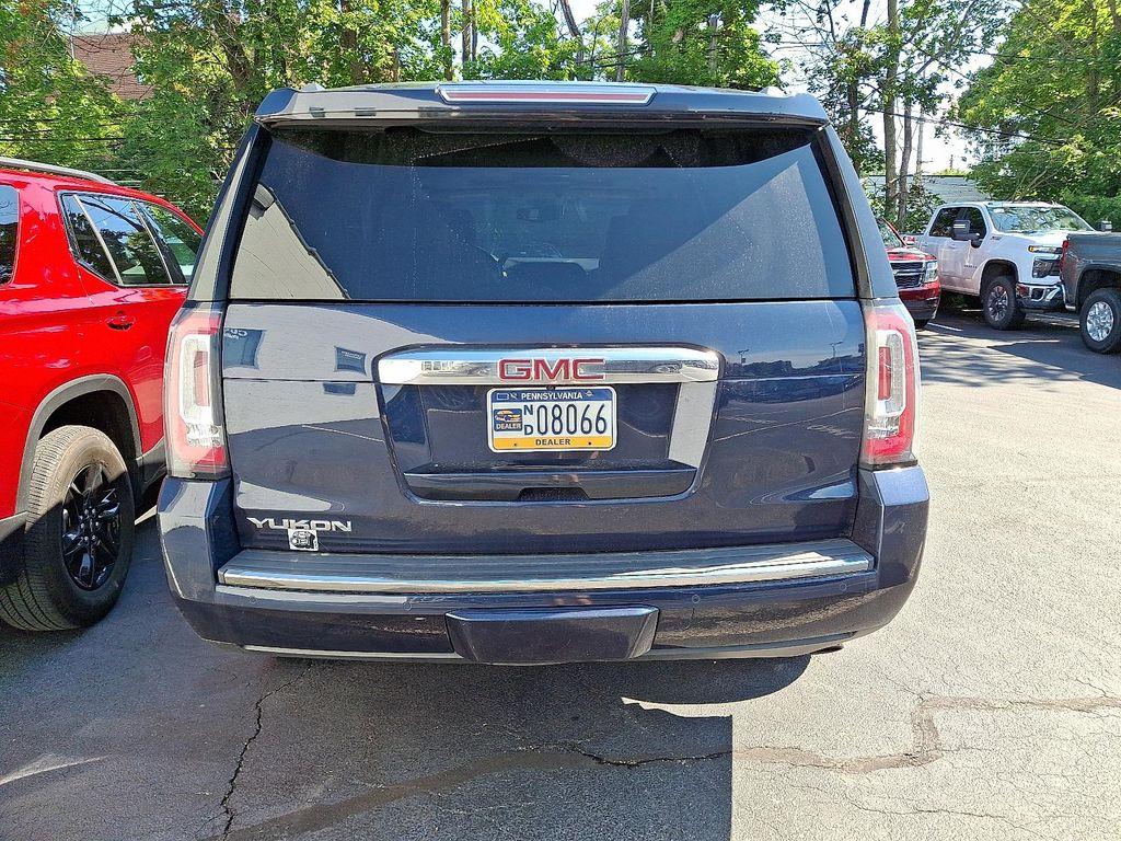 used 2018 GMC Yukon car, priced at $25,404