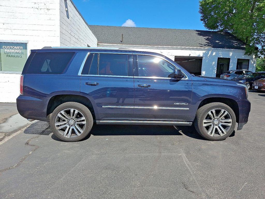 used 2018 GMC Yukon car, priced at $25,404