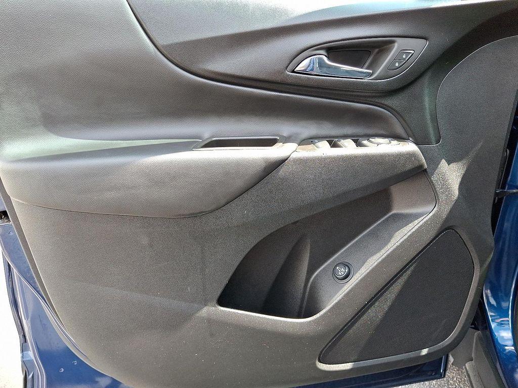 used 2022 Chevrolet Equinox car, priced at $22,638