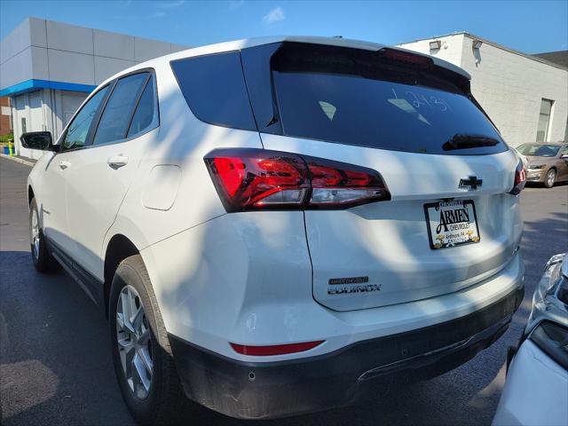 new 2024 Chevrolet Equinox car, priced at $31,498