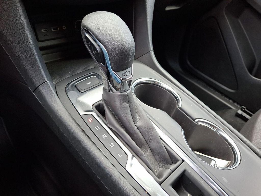 used 2022 Chevrolet Equinox car, priced at $21,777